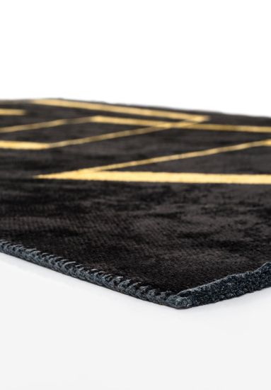 Luxora Black Geometric Living Room Rug