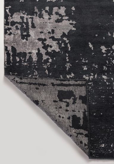 Black & Grey Celesta Dining Room Rug