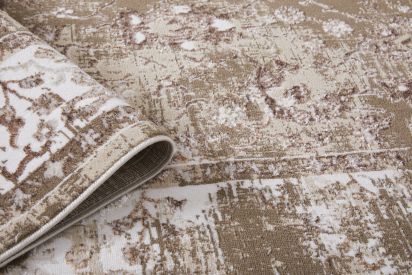 Zephyra Beige Cream Persian & Oriental Indoor Rug