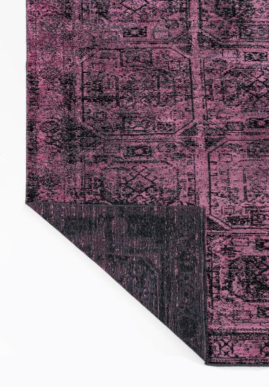 Enchantres Pink & Black Vintage Living Room Rug
