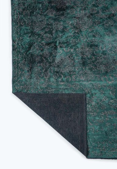 VIntage Green Cennog Living Room Rug