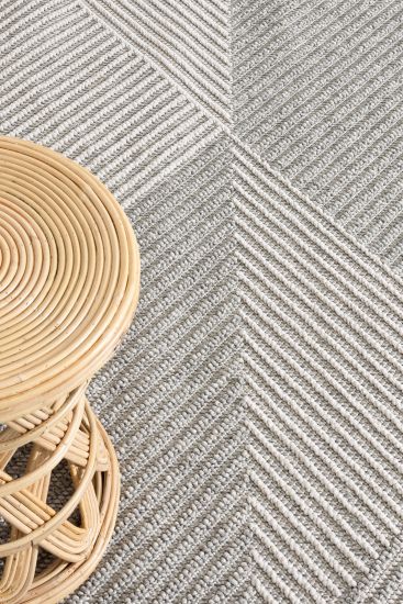 Medro Grey Cream Geometric Bedroom Rug