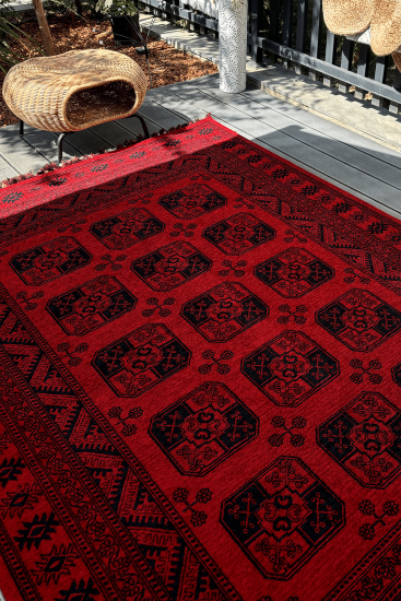 Atlas85 Red Black Oriental Bordered Indoor Rug