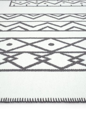 Lovely85 Cream Grey Aztec Scandi Bedroom Rug