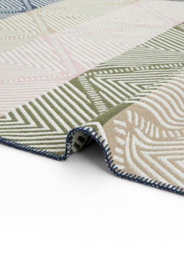 Lovely85 White Cream Geometric Chevron Bedroom Rug