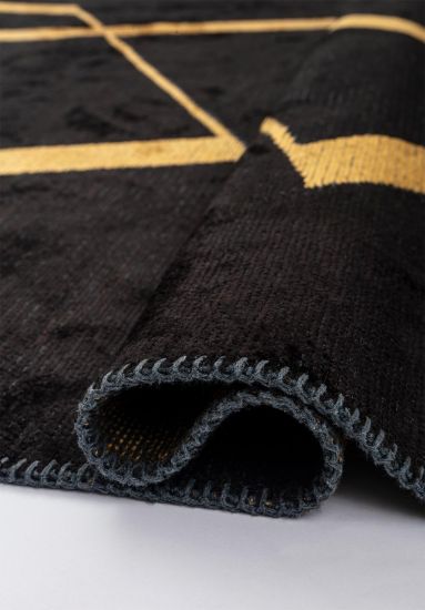 Luxora Black Geometric Living Room Rug