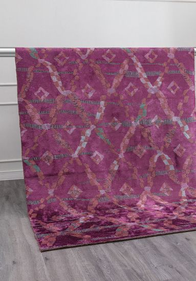 Abstract Pink Rhythm Bedroom Rug