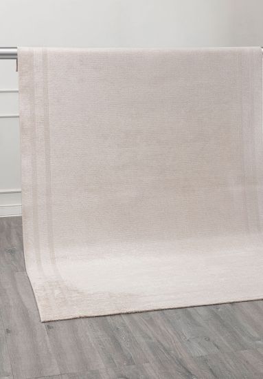 Glimmering Grey Bordered Modern Rug