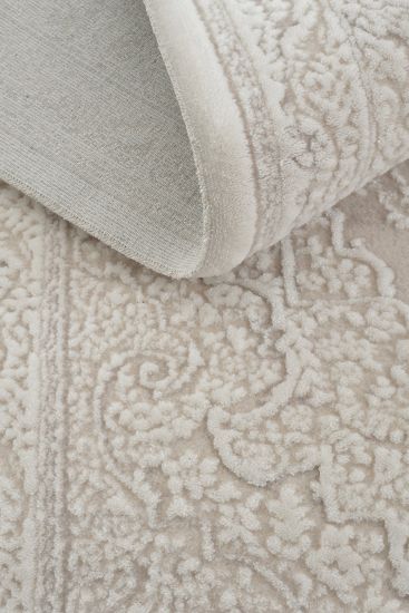Pelptis Beige Cream Persian & Oriental Area Rug