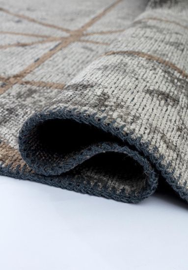Geometric Grey & Brown Lush Outdoor Rug