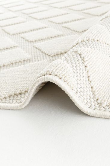 Osptar Cream Geometric Area Rug