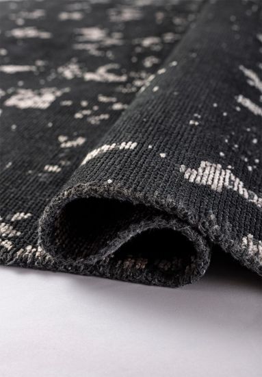 Black & Grey Celesta Dining Room Rug
