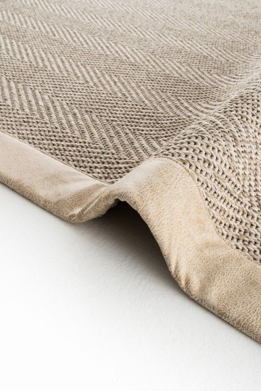 Sipatal Beige & Cream Chevron Living Room Rug