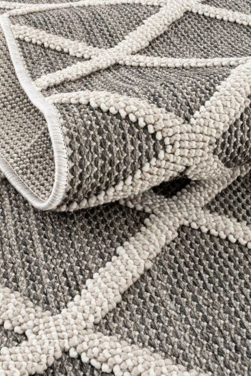 Breptis Grey Cream Modern Geometric Indoor Rug