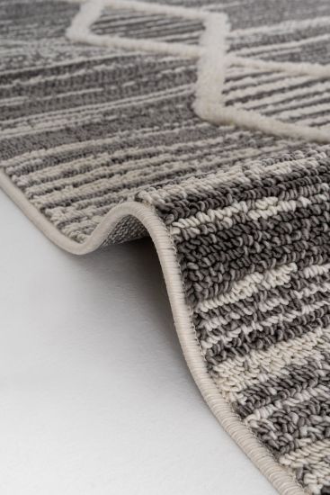 Saptrika Grey Cream Patterned Geometric Living Room Rug