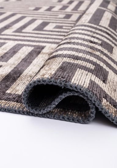 Grey & Brown Geometric Cobblestone Living Room Rug