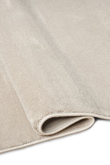 Manifest85 Cream Modern Plain Indoor Rug
