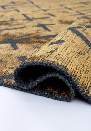 Jubliant Yellow Geometric Modern Rug