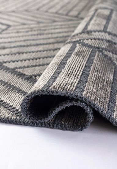 Fantasia Grey Geometric Living Room Rug