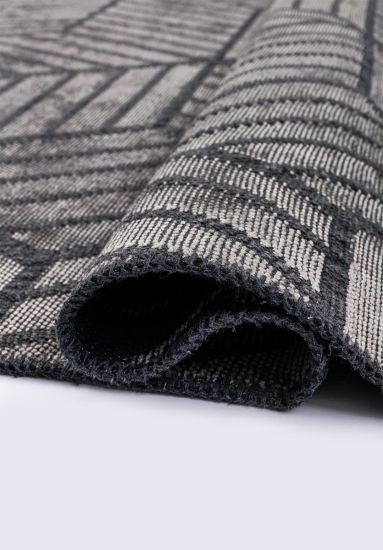 Geometric Grey Fantasia Area Rug