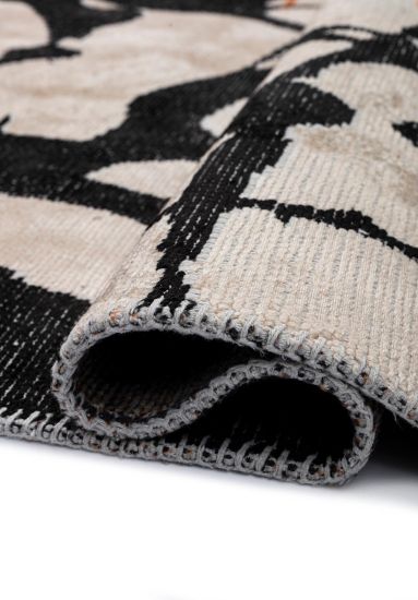 Exotic Grey & Black Abstract Rug