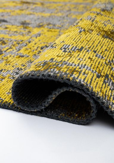 Exemplary Grey & Yellow Abstract Area Rug