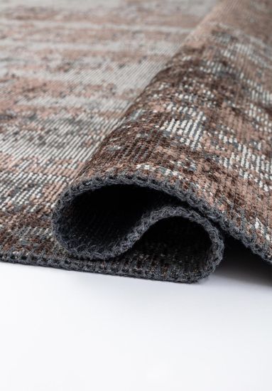Exemplary Abstract Grey & Brown Bedroom Rug