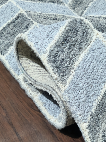 Tufted32 Blue Grey Modern Chevron Area Rug