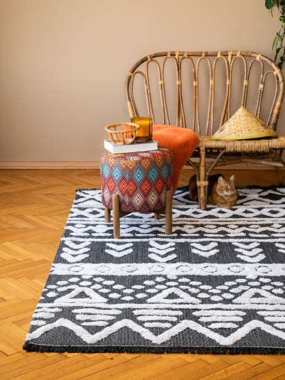 Aztec White & Black Modern Abode Area Rug