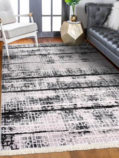 Maxim Cream & Black Distressed Outdoor Rug