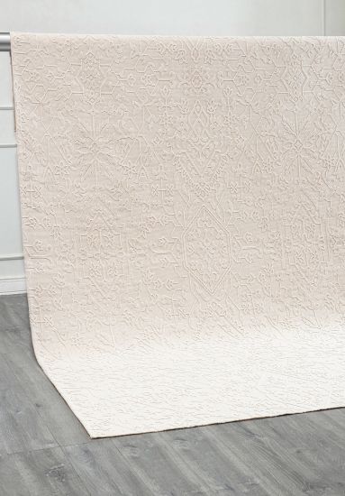 Eclectic Cream Floral Bedroom Rug