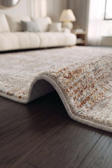 Prime85 Beige Cream Distressed Bedroom Rug