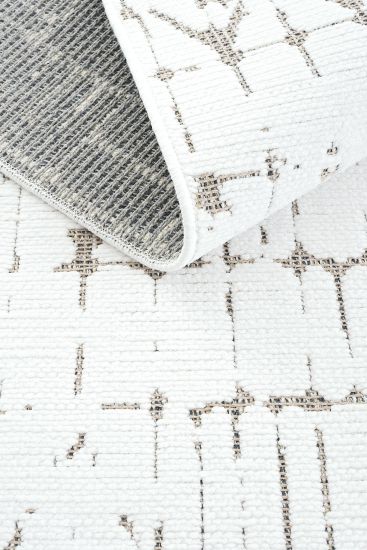 Bertis White & Grey Geometric Living Room Rug