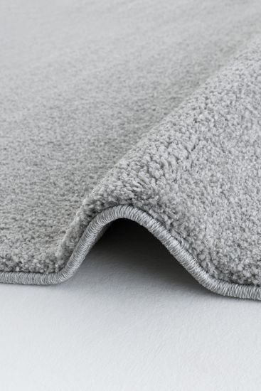Plaptin Grey Plain Bedroom Rug