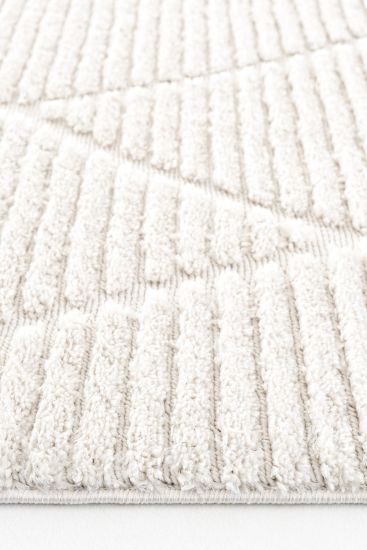 Paltino Cream Stripes Bedroom Rug