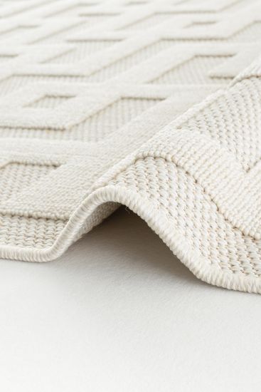 Osptar Beige Geometric Living Room Rug