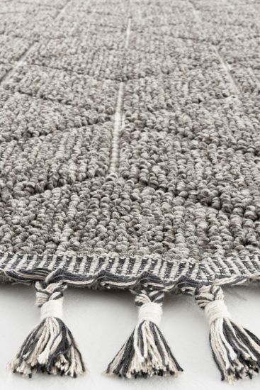 Breptis Grey Geometric Area Rug