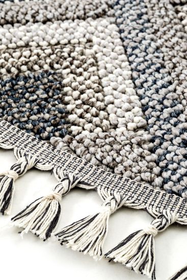 Breptis Grey Cream Geometric Bedroom Rug