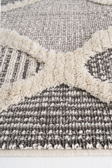 Saptrika Cream Grey Geometric Living Room Rug