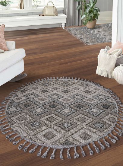 Bristley Brown Aztec Round Rug