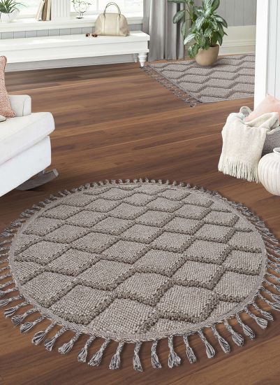 Bristley Grey Aztec Round Rug