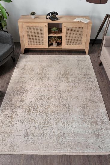 Gravitas Cream Distressed Rug