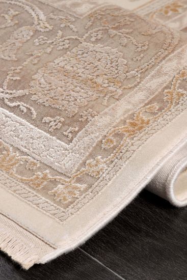 Gravitas Cream Persian Runner Rug