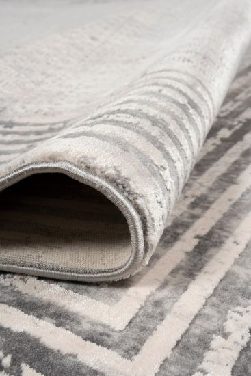 Gravitas Cream Aztec Geometric Runner Rug