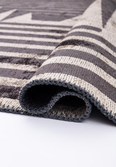 Hearthside Grey Geometric Outdoor Rug