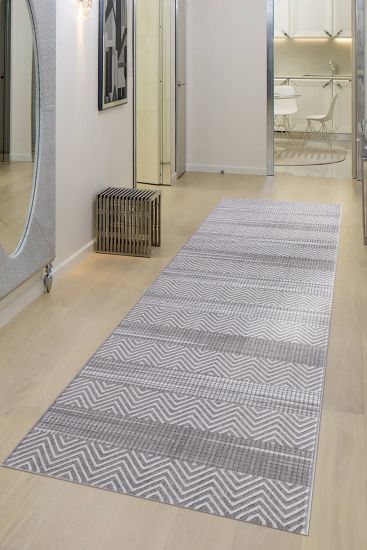 Nuvica Grey Cream Chevron Aztec Area Rug