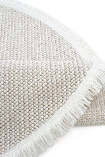 Mikasa85 White Plain Bedroom Rug
