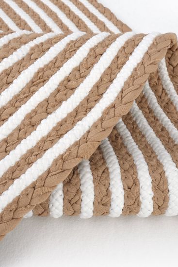 Luke85 Beige White Spiral Outdoor Area Rug