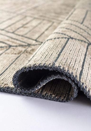 Geometric Grey & Cream Fantasia Outdoor Rug