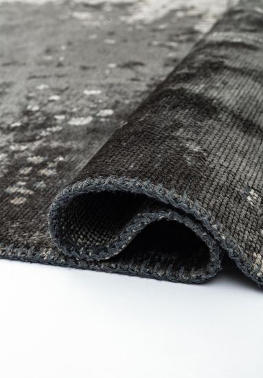 Grey & Black Tundra Abstract Living Room Rug